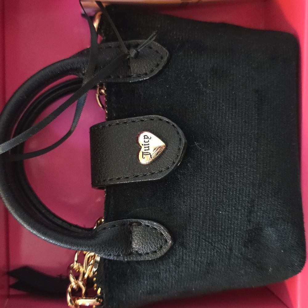 Juicy Couture 4 Piece Micro Bag Gift Set in Black and Gold - Picture 3 of 5